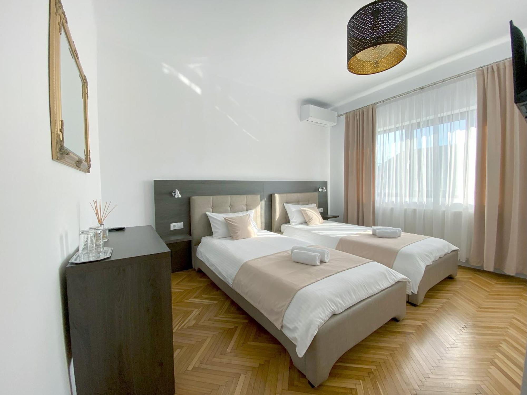 Vila Roza Sighetu Marmatiei Ngoại thất bức ảnh